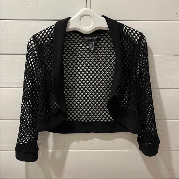 Frank Lyman Design Tops - Frank Lyman knit bolero. Size 14